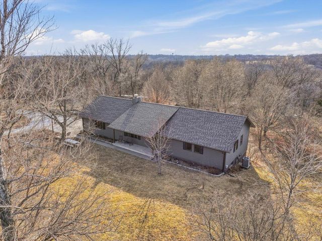 19808 PERRY Road, Council Bluffs, IA 51503