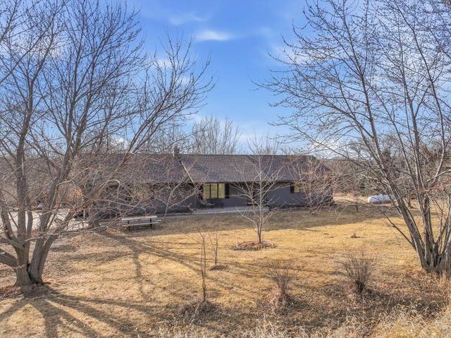 19808 PERRY Road, Council Bluffs, IA 51503