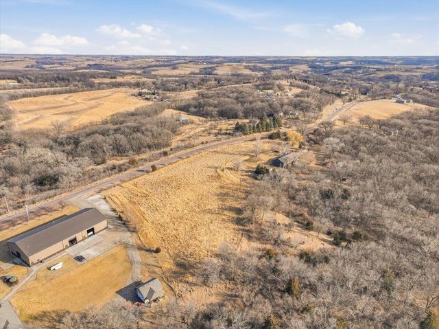 19808 PERRY Road, Council Bluffs, IA 51503