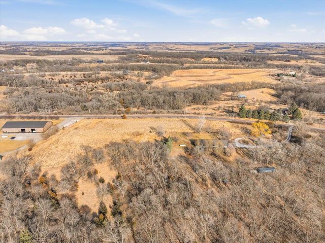 19808 PERRY Road, Council Bluffs, IA 51503