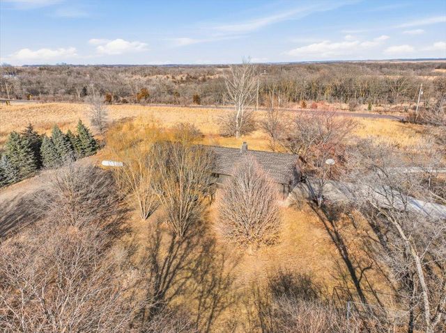 19808 PERRY Road, Council Bluffs, IA 51503