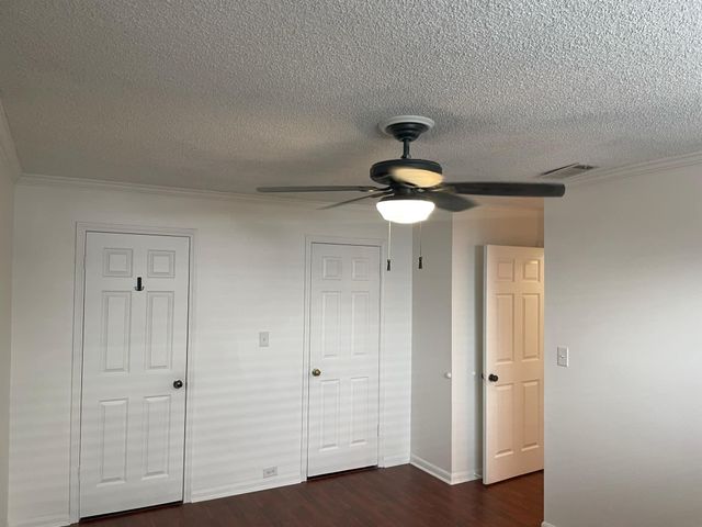 11843 Braesview, San Antonio, TX 78213