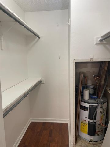 11843 Braesview, San Antonio, TX 78213