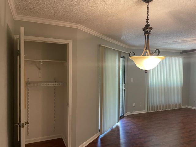 11843 Braesview, San Antonio, TX 78213