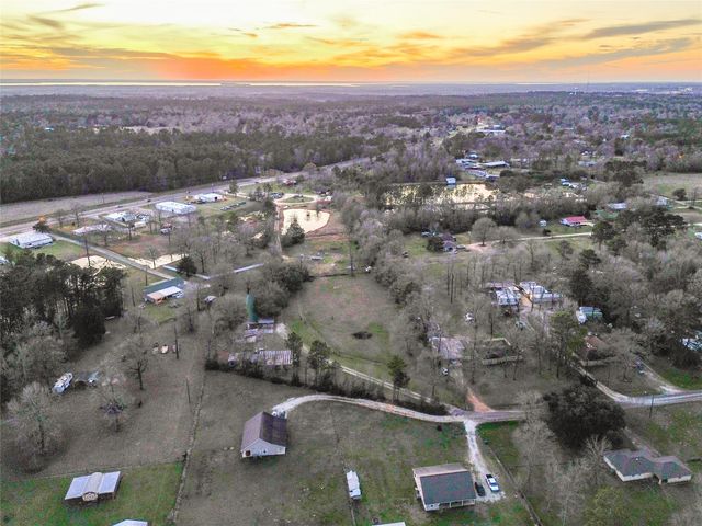 302 Garden City Road, Livingston, TX 77351