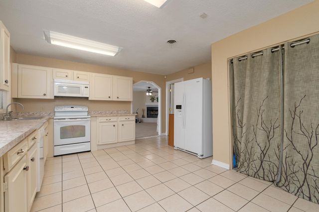 3954 State Street, Abilene, TX 79603