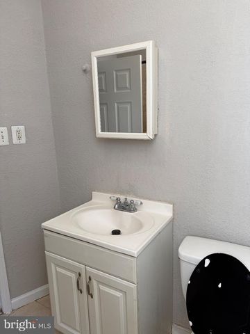 131 W HANSBERRY ST, Philadelphia, PA 19144