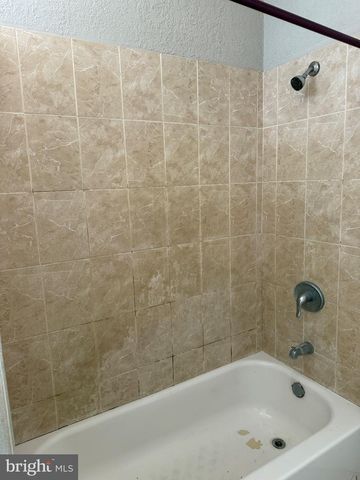 131 W HANSBERRY ST, Philadelphia, PA 19144