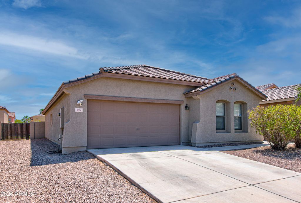 661 W VEKOL Court, Casa Grande, AZ 85122 — photo 2