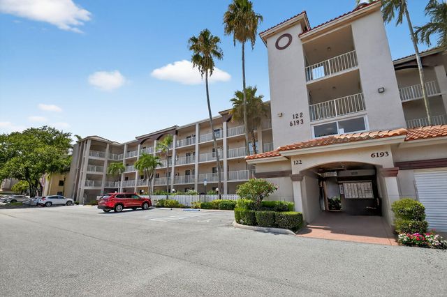 6193 Pointe Regal Circle 402, Delray Beach, FL 33484