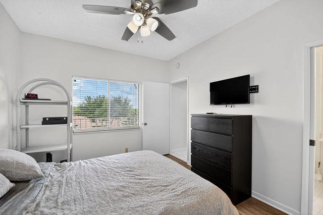 6193 Pointe Regal Circle 402, Delray Beach, FL 33484
