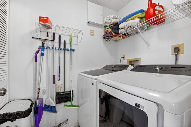 6193 Pointe Regal Circle 402, Delray Beach, FL 33484