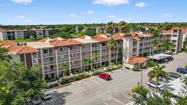 6193 Pointe Regal Circle 402, Delray Beach, FL 33484