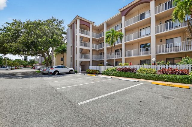 6193 Pointe Regal Circle 402, Delray Beach, FL 33484