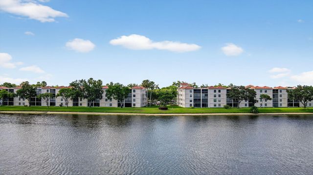 6193 Pointe Regal Circle 402, Delray Beach, FL 33484