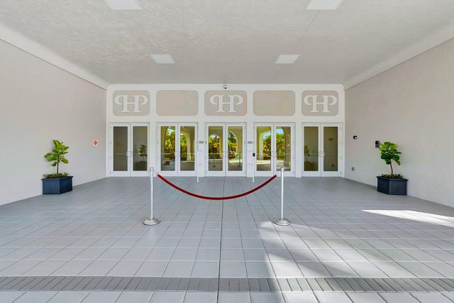 6193 Pointe Regal Circle 402, Delray Beach, FL 33484