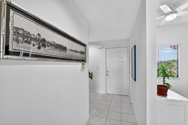 6193 Pointe Regal Circle 402, Delray Beach, FL 33484