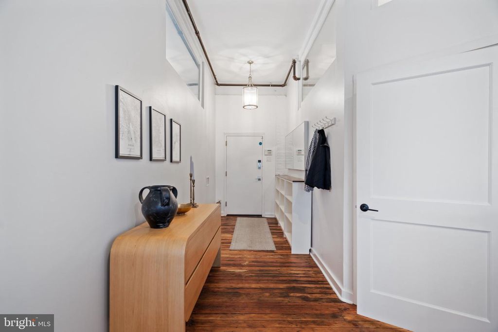 1311 S CARLISLE ST #B, Philadelphia, PA 19146 — photo 5