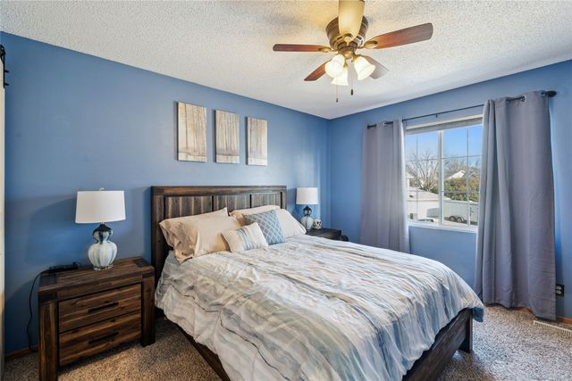 555 SE Laurel Street 16, Waukee, IA 50263