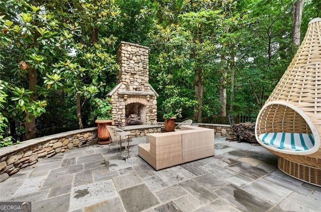 1609 Nottingham Way NE, Atlanta, GA 30309