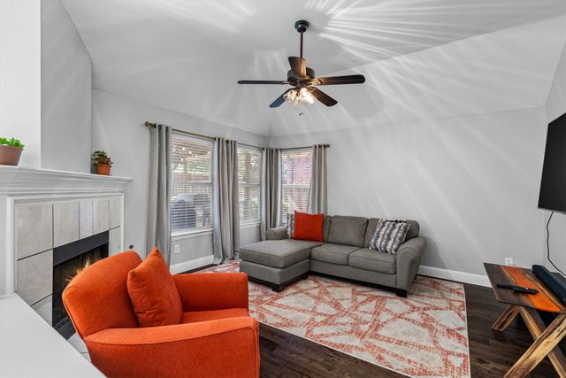 1248 Michael Avenue, Lewisville, TX 75077