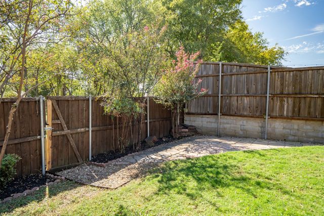 1248 Michael Avenue, Lewisville, TX 75077