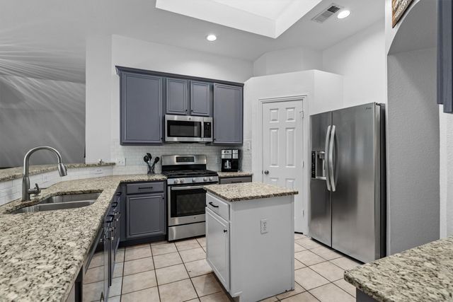 1248 Michael Avenue, Lewisville, TX 75077
