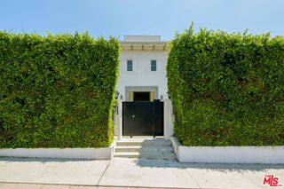 1960 Argyle Avenue, Los Angeles, CA 90068