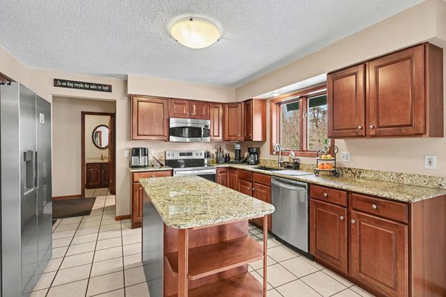 2731 Hunters Point, Comstock Twp, MI 49048