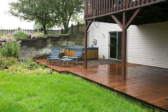 2731 Hunters Point, Comstock Twp, MI 49048