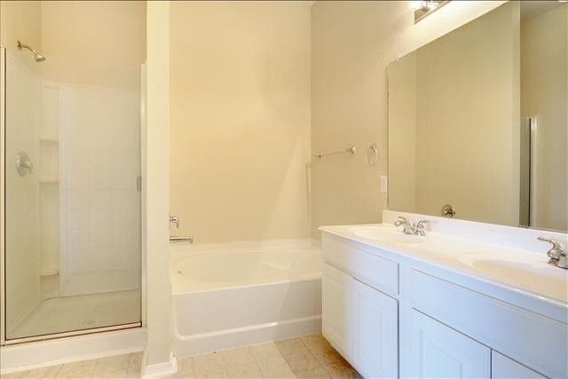 1305 Mountain Peak Drive, Fort Worth, TX 76052