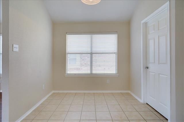 1305 Mountain Peak Drive, Fort Worth, TX 76052