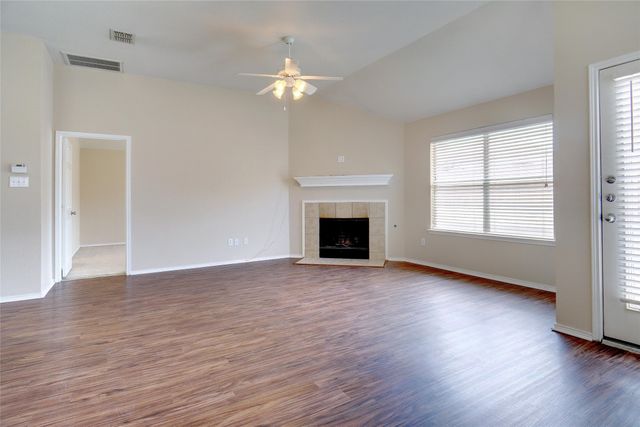 1305 Mountain Peak Drive, Fort Worth, TX 76052