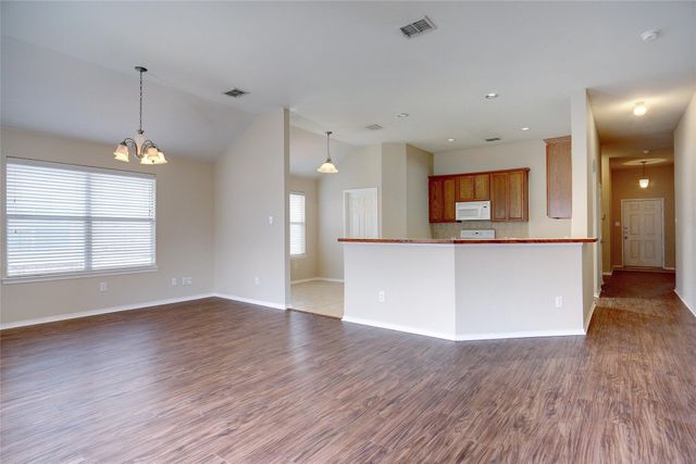 1305 Mountain Peak Drive, Fort Worth, TX 76052