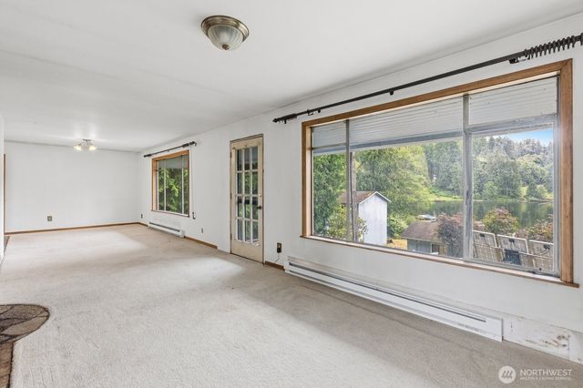 829 SW Lake Roesiger Road, Snohomish, WA 98290