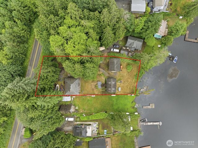 829 SW Lake Roesiger Road, Snohomish, WA 98290
