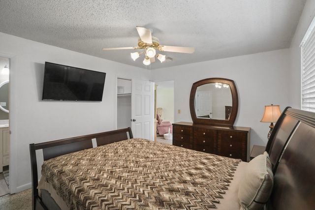 2270 SW 30TH Terrace, Fort Lauderdale, FL 33312