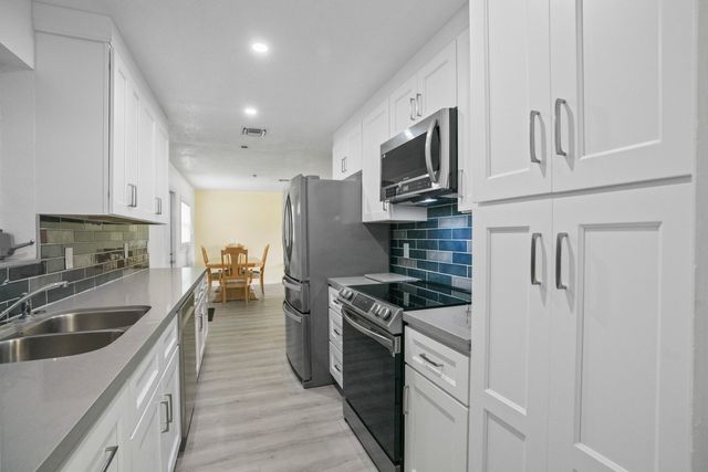 2270 SW 30TH Terrace, Fort Lauderdale, FL 33312
