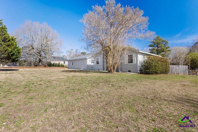 2989 Willowstone Drive, Lizella, GA 31052