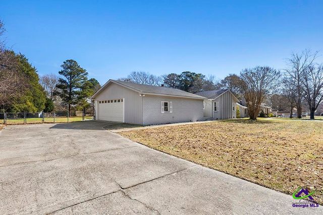 2989 Willowstone Drive, Lizella, GA 31052