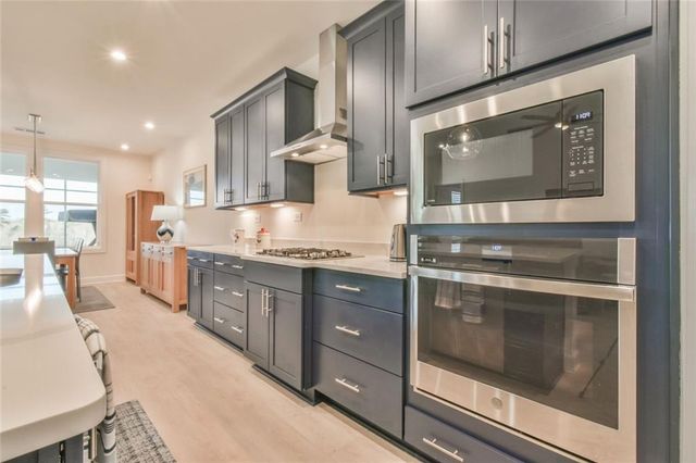 284 Pecks Court, Hoschton, GA 30548