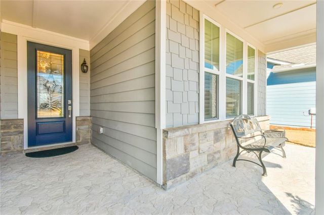 284 Pecks Court, Hoschton, GA 30548