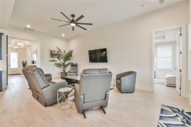 284 Pecks Court, Hoschton, GA 30548