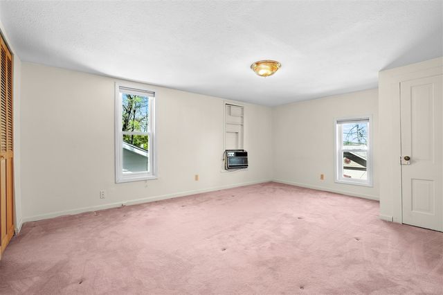 52320 Sheridan Road, Paw Paw, MI 49079