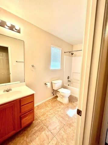 83 Jan LN, Georgetown, TX 78626