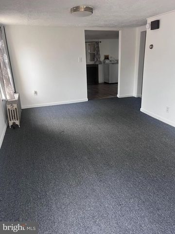 28 S QUEEN STREET, Shippensburg, PA 17257