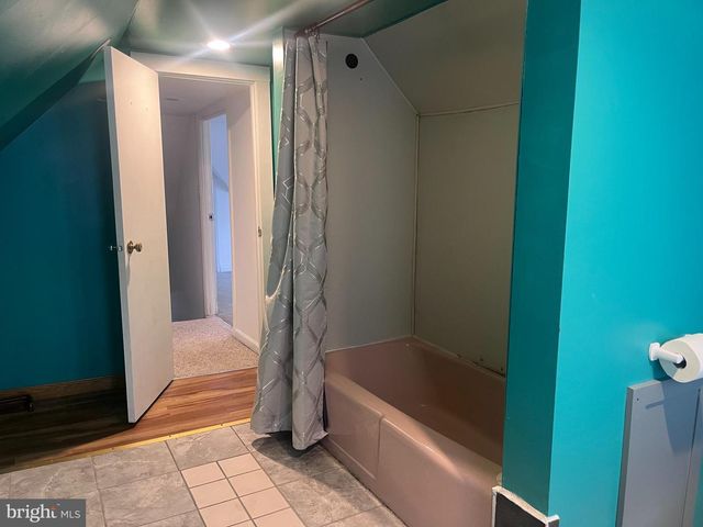 28 S QUEEN STREET, Shippensburg, PA 17257