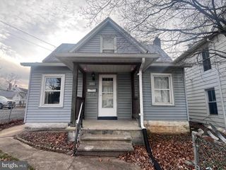 28 S QUEEN STREET, Shippensburg, PA 17257