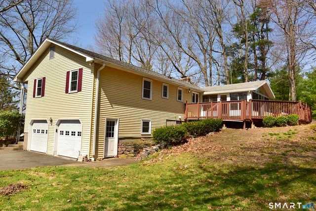 45 Grissom Road, Manchester, CT 06042