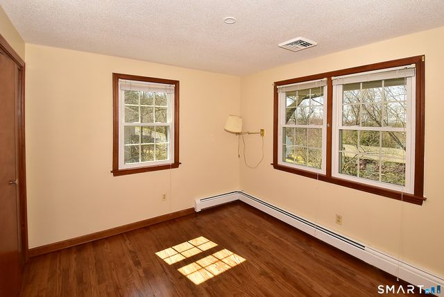 45 Grissom Road, Manchester, CT 06042